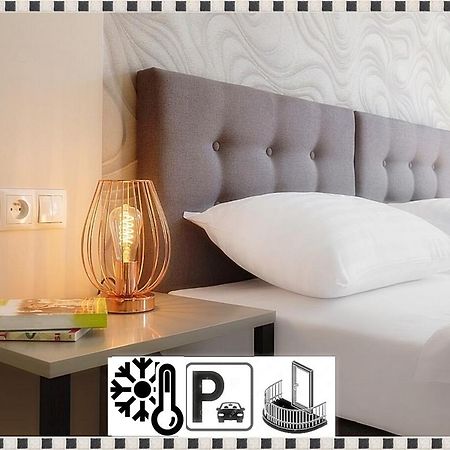 L&L Apartment Old Town 포즈난 외부 사진