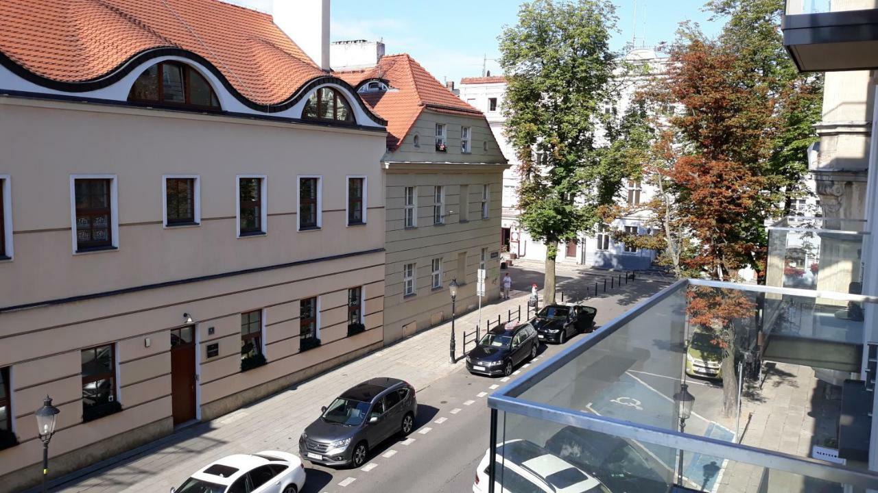 L&L Apartment Old Town 포즈난 외부 사진