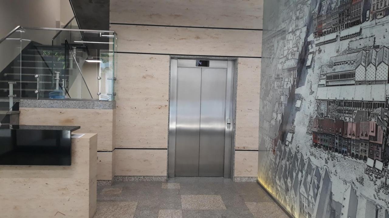 L&L Apartment Old Town 포즈난 외부 사진